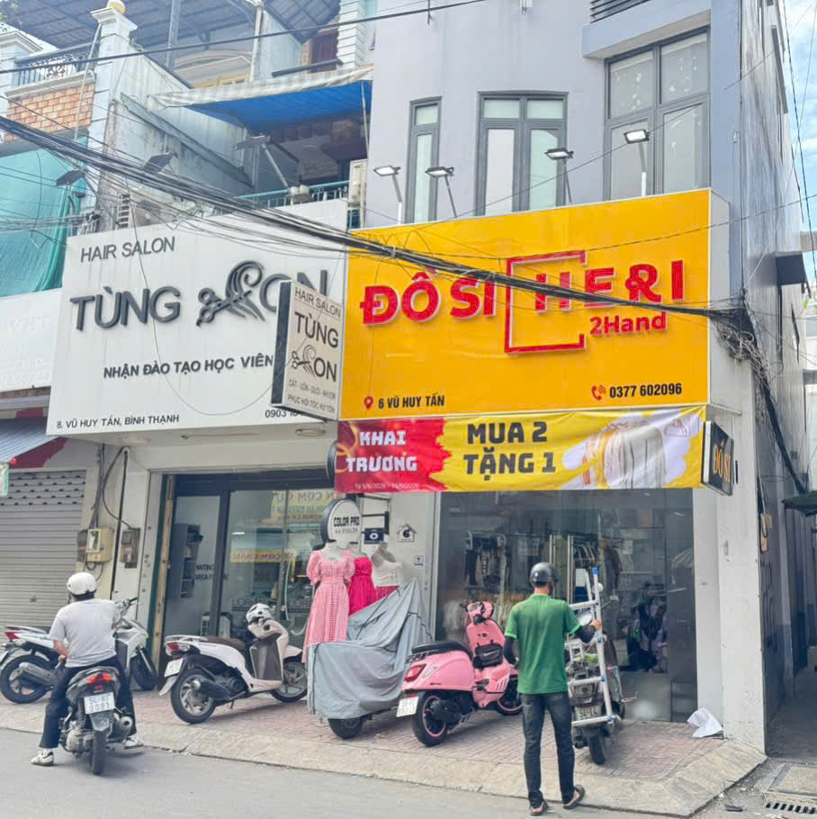 Bảng hiệu Alu chữ nổi Mica