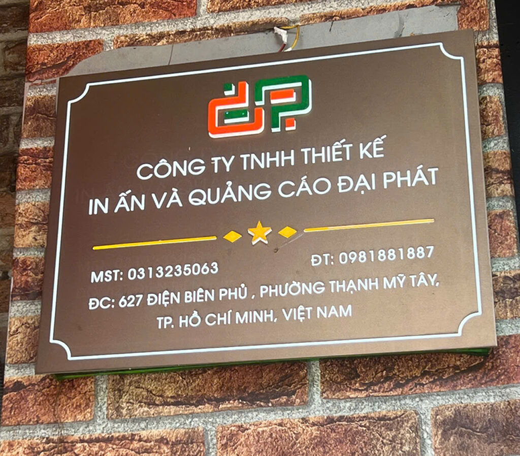 Bảng tên công ty có số điện thoại theo quy định mới